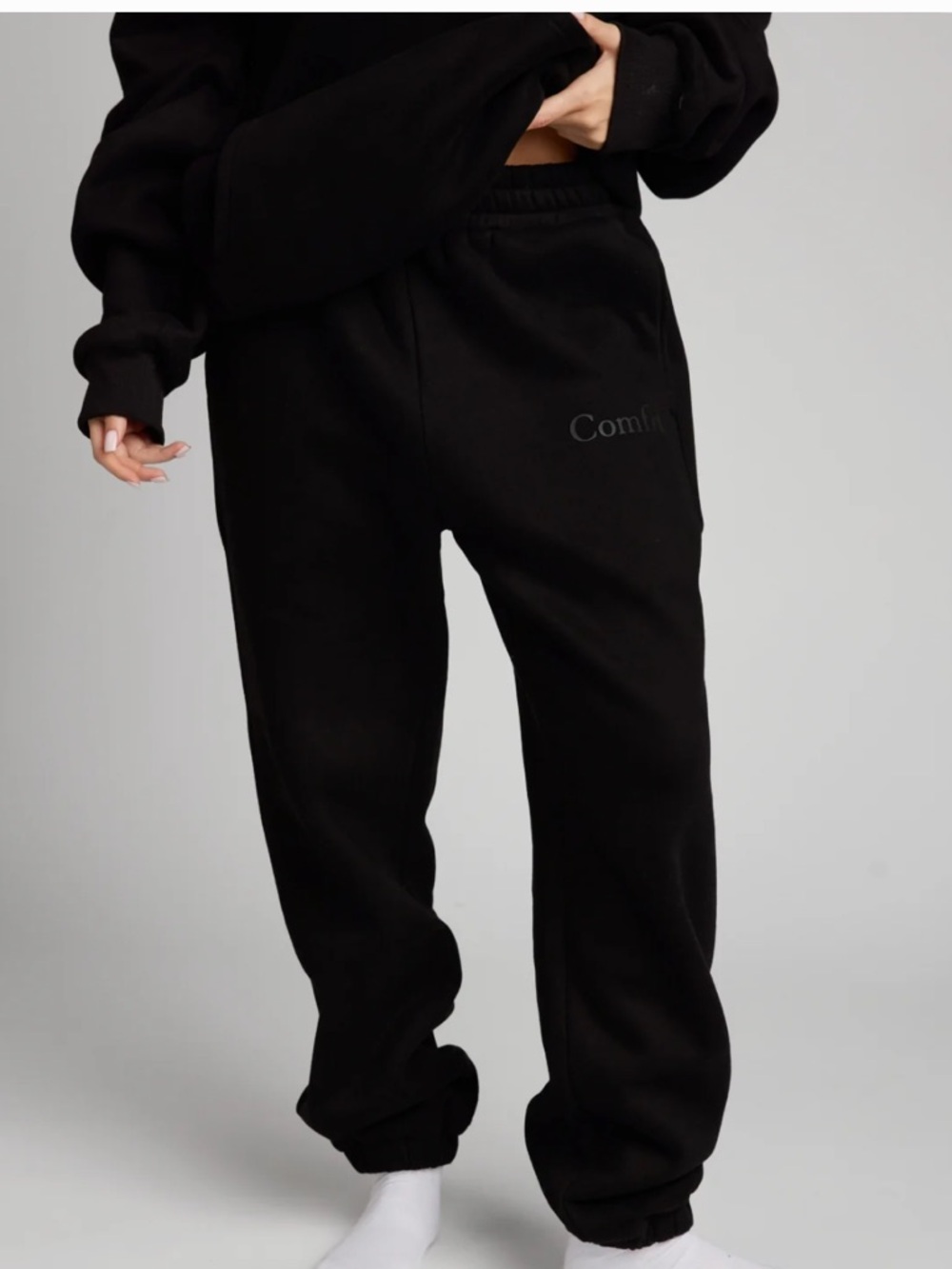 Comfrt Minimalist Sweatpants